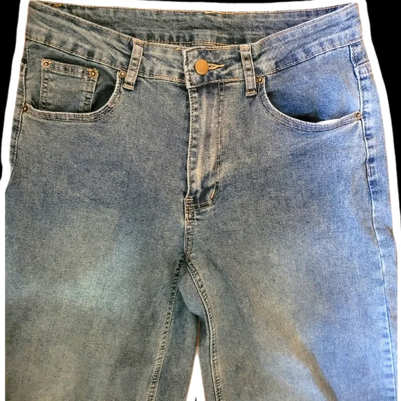 dazy y2k baggy wide legged low waisted darker washed jeans °❀⋆.ೃ࿔*:・ - Picture 3 of 5